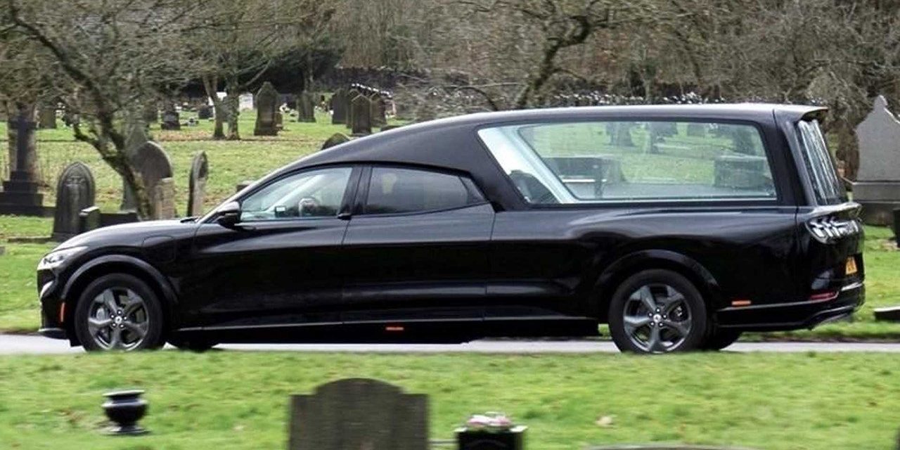 hearse-1.jpg